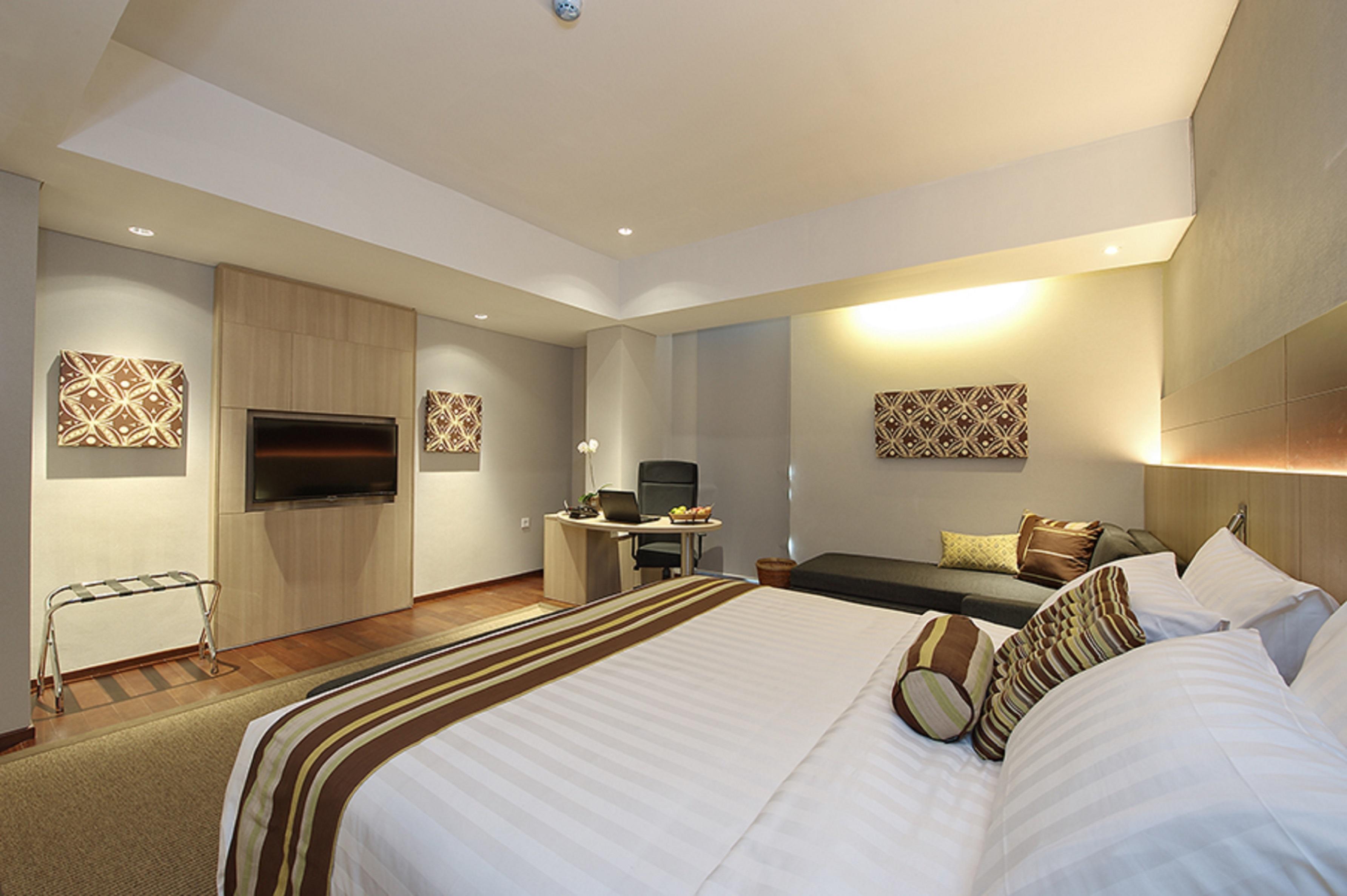 Ra Premiere Simatupang Hotell Cilandak  Eksteriør bilde